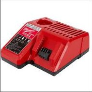 밀워키 멀티충전기 12V/18V